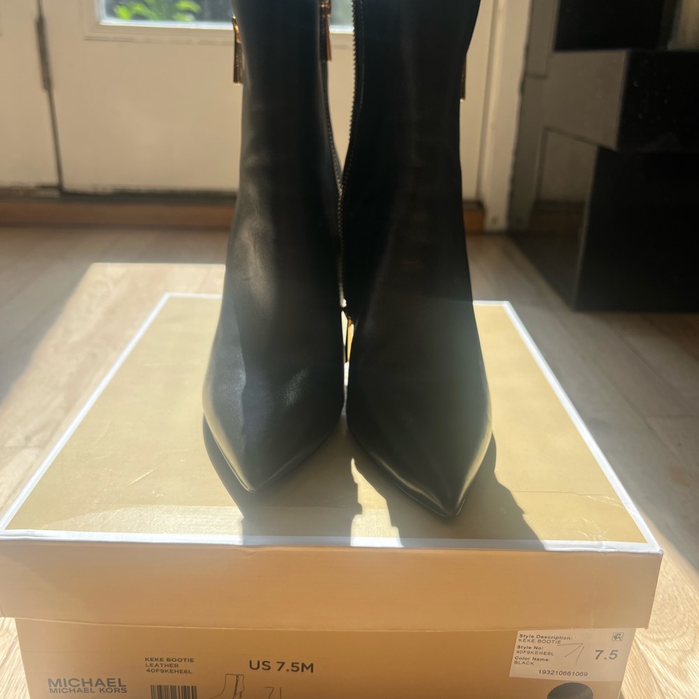 MICHAEL Michael Kors Black Heeled Boots with Gold Zipper - Picture 2 of 4